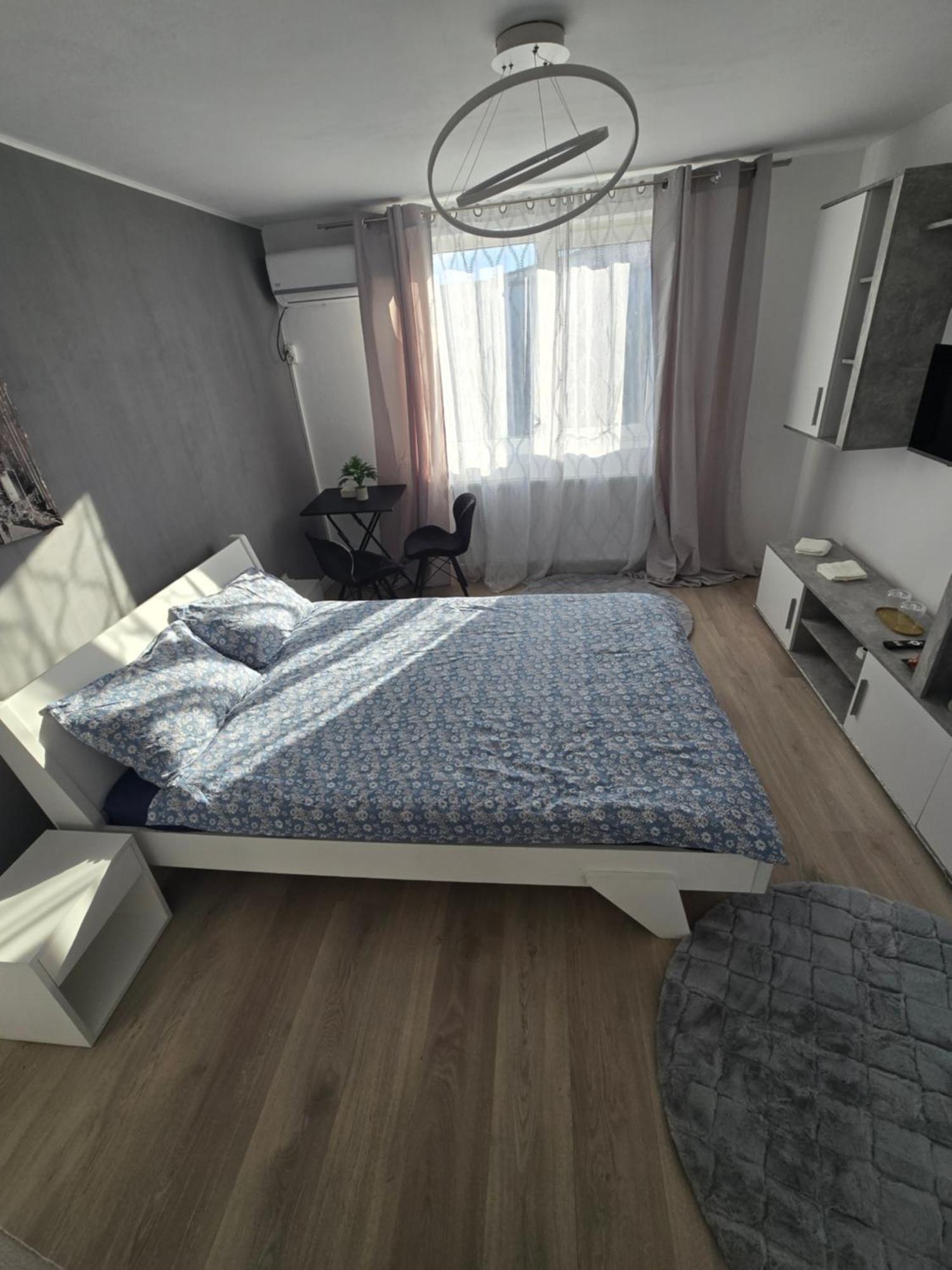 Garsoniera - Moderna - Timisoara Apartman Kültér fotó