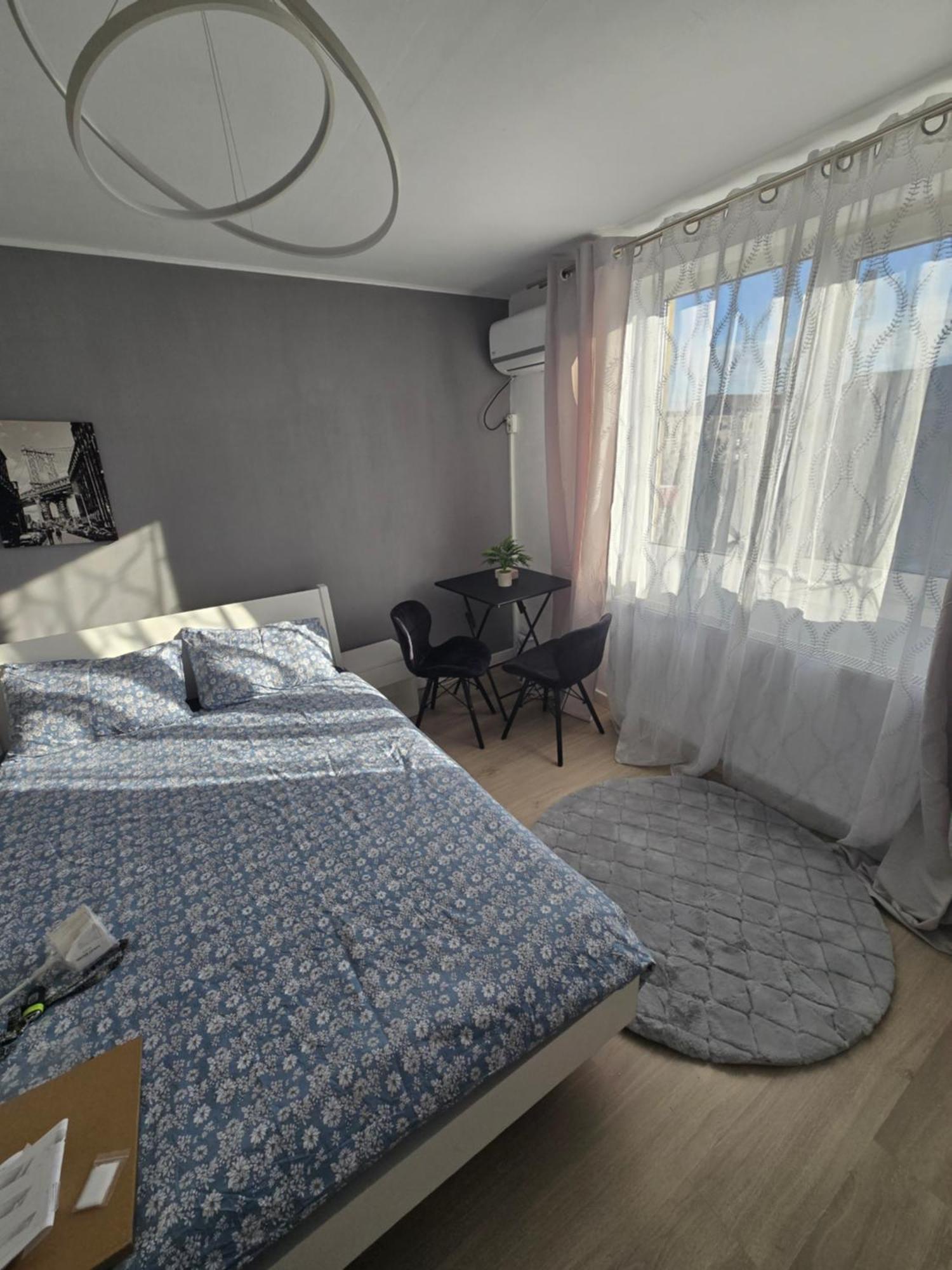 Garsoniera - Moderna - Timisoara Apartman Kültér fotó